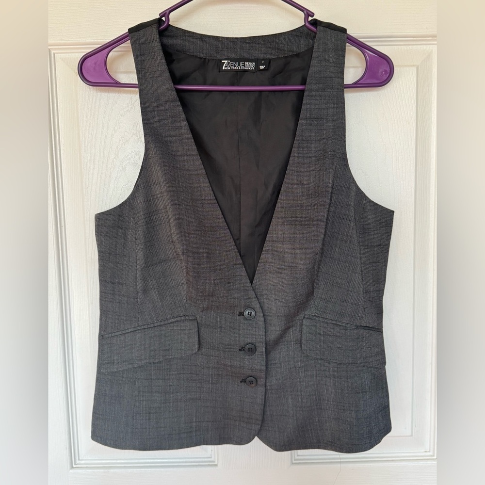 New York & Co suiting vest